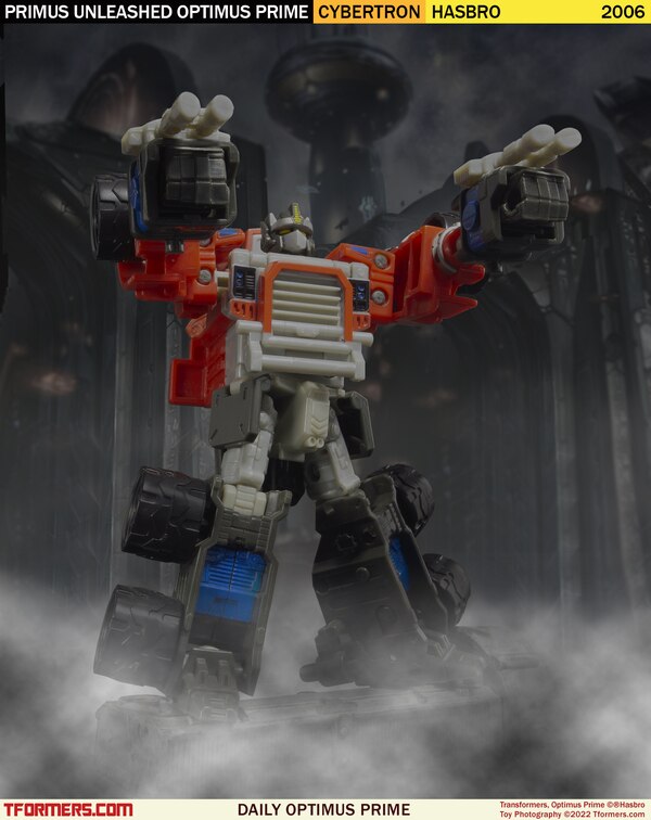 Daily Prime   Cybertron Primus Unleashed Optimus Prime (1 of 1)